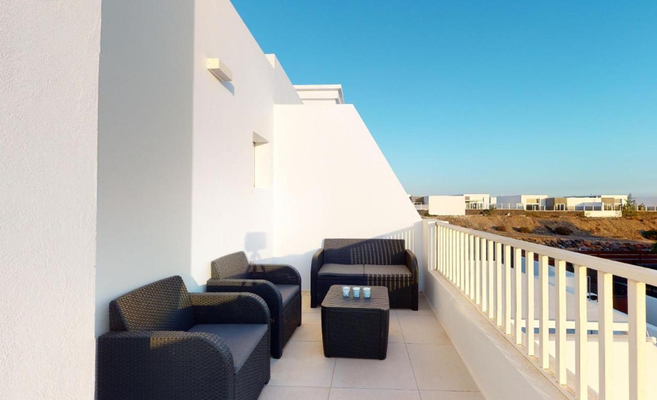 Villa Rosa Playa Blanca Luxury 2 Bed 2 Bath Villa With Private Pool, Patio Exterior photo